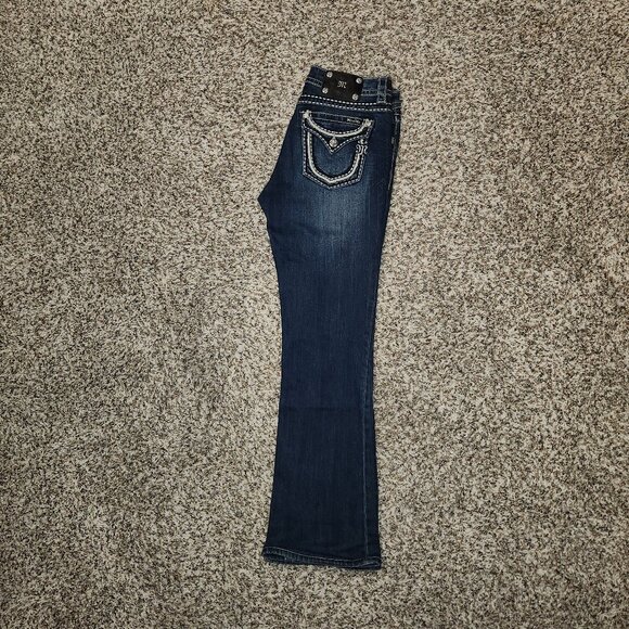Miss Me Signature Rise Bootcut Jeans – Size 29 – Style MW540684 - Picture 3 of 16